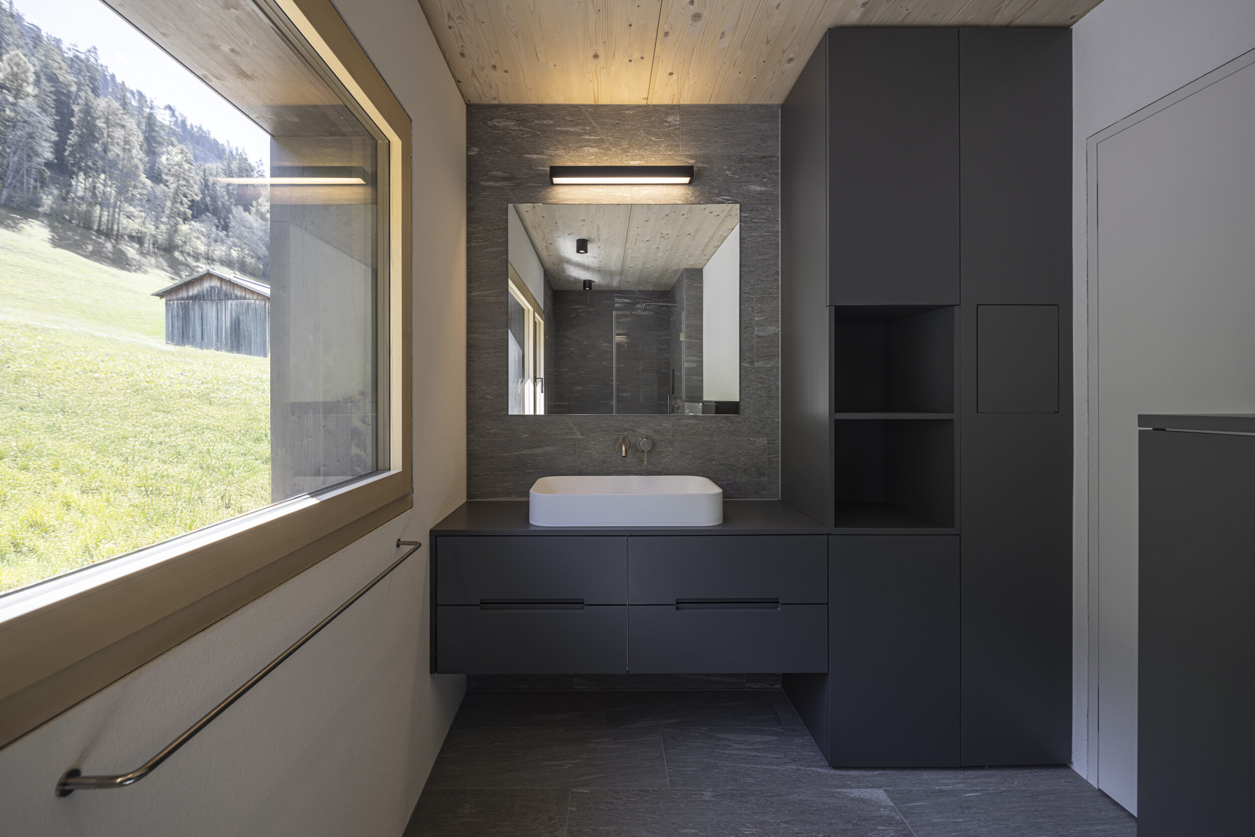 Seidengrau_EFH-Bluntschli-13